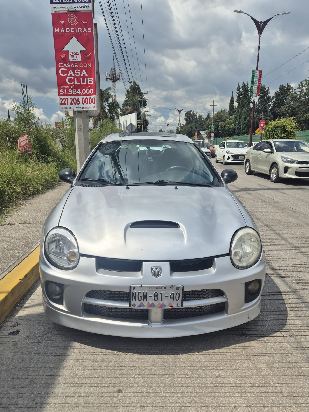 Dodge Neon 2004