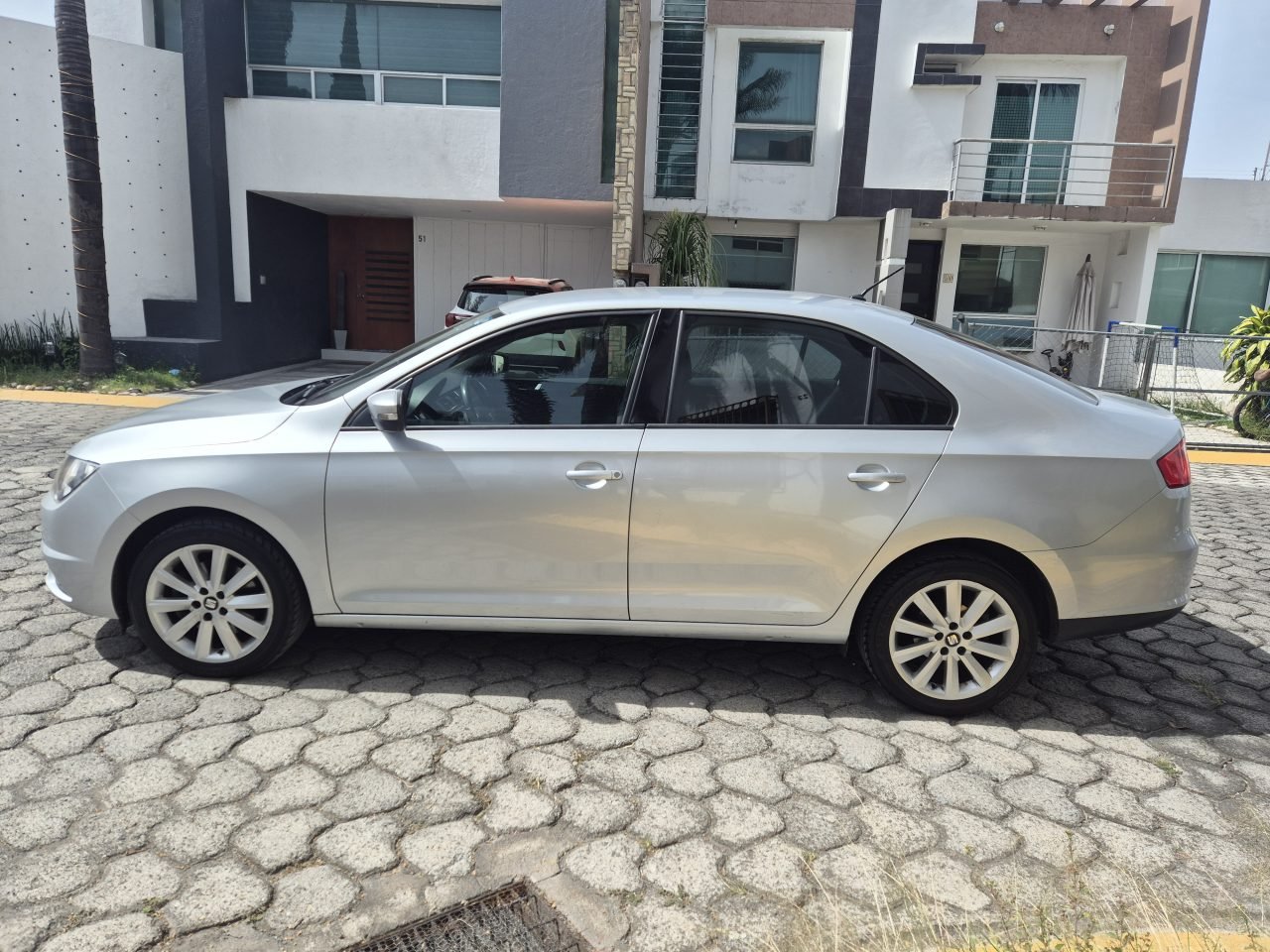 SEAT Toledo — foto 5